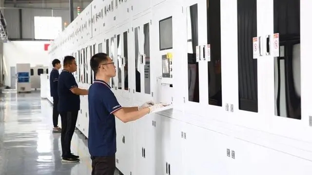 “链”出新动能｜液流储能成“黑马” “绿色充电宝”山东造