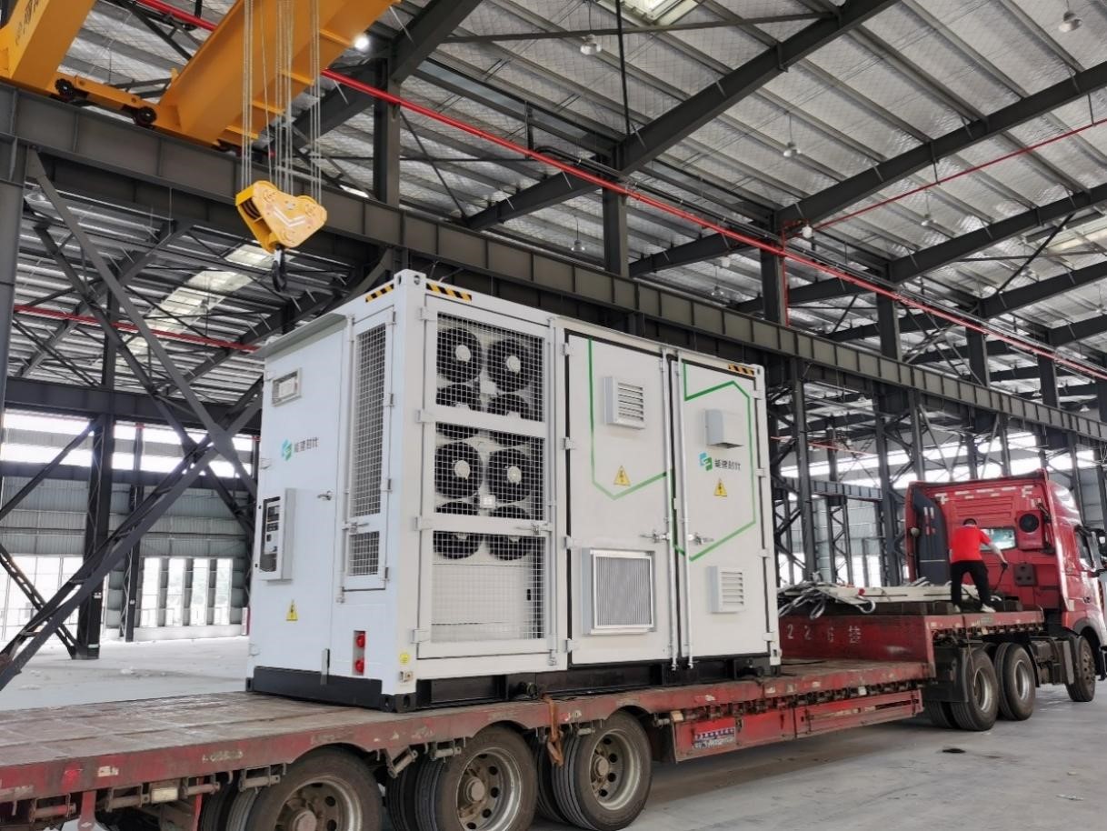 能建时代研究院eBEST-ESS1560柔性储能样机研制完成