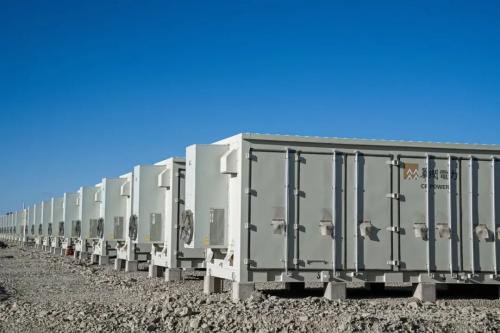 中国首个GWh级储能项目，海博思创在荒漠建立起“绿色长城”