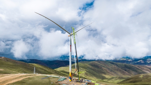 世界最高海拔风电项目--大唐八宿县10万千瓦保障性并网风电项目全容量并网投产