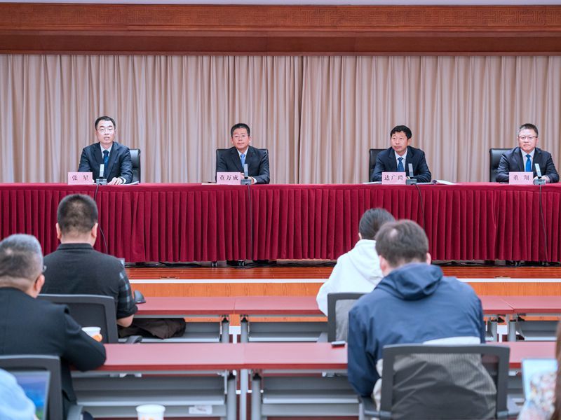 d41800u5.jpg d41800u5.jpg