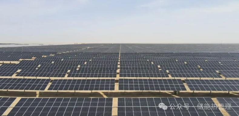 内蒙古阿拉善高新区赴新新钒钛洽谈全钒液流电池储能项目合作